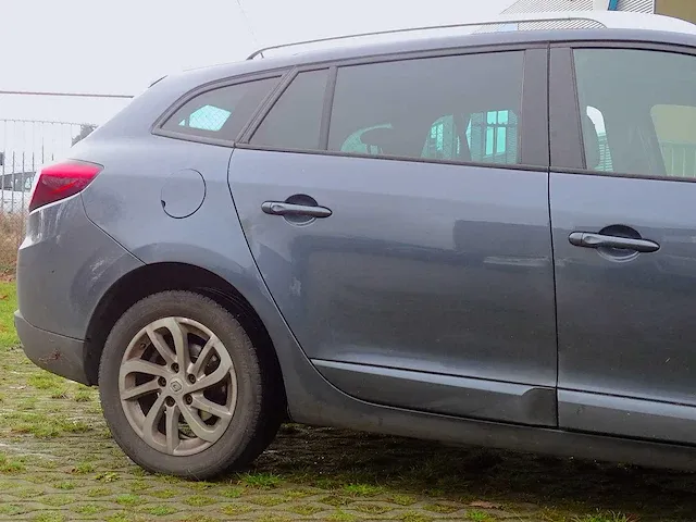 Renault megane grandtour 1.5 dci - afbeelding 7 van  48