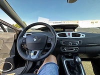 Renault megane scenic, 2010 - afbeelding 9 van  26