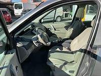 Renault megane scenic uit 2005 - afbeelding 4 van  73