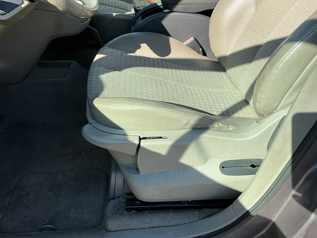 Renault megane scenic uit 2005 - afbeelding 6 van  73