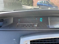 Renault megane scenic uit 2005 - afbeelding 10 van  73
