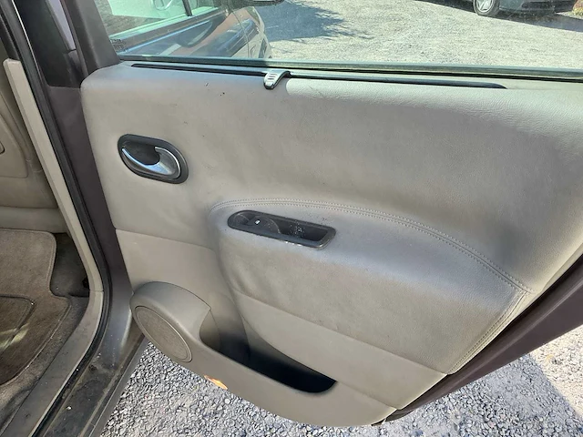 Renault megane scenic uit 2005 - afbeelding 20 van  73