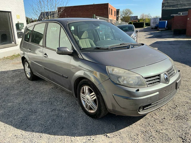 Renault megane scenic uit 2005 - afbeelding 23 van  73