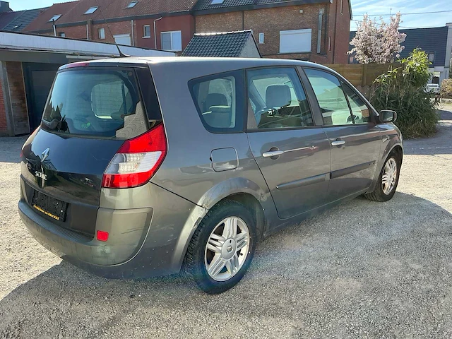 Renault megane scenic uit 2005 - afbeelding 45 van  73
