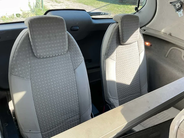 Renault megane scenic uit 2005 - afbeelding 62 van  73