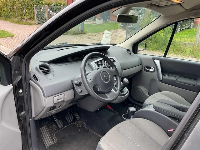 Renault megane scenic uit 2009 - afbeelding 3 van  56
