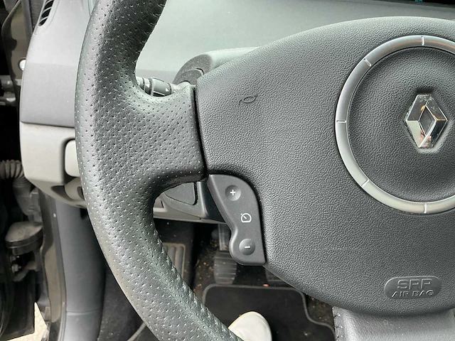 Renault megane scenic uit 2009 - afbeelding 8 van  56
