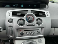 Renault megane scenic uit 2009 - afbeelding 11 van  56