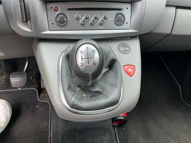 Renault megane scenic uit 2009 - afbeelding 13 van  56