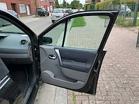 Renault megane scenic uit 2009 - afbeelding 15 van  56