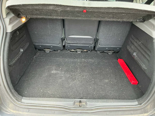 Renault megane scenic uit 2009 - afbeelding 26 van  56