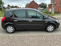 Renault megane scenic uit 2009 - afbeelding 34 van  56