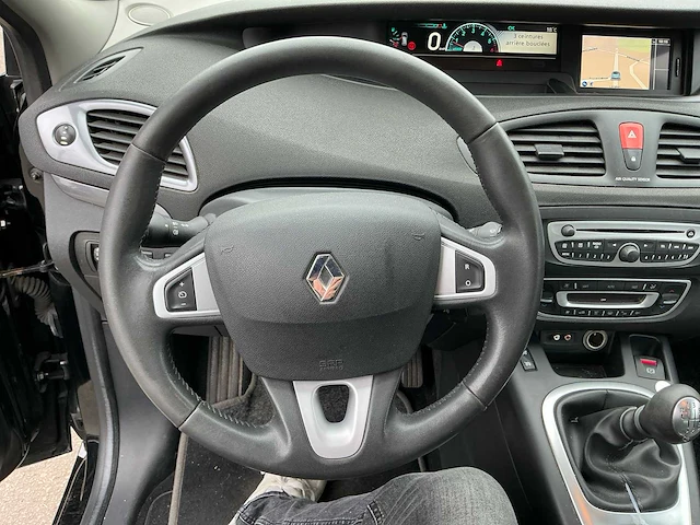 Renault megane scenic uit 2011 - afbeelding 7 van  69