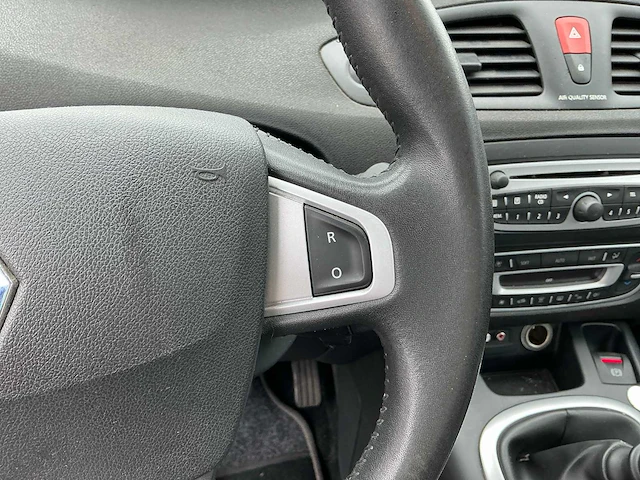 Renault megane scenic uit 2011 - afbeelding 9 van  69