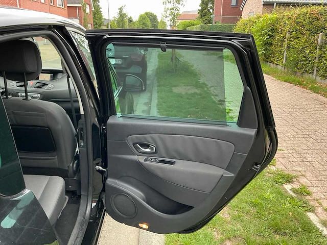 Renault megane scenic uit 2011 - afbeelding 21 van  69