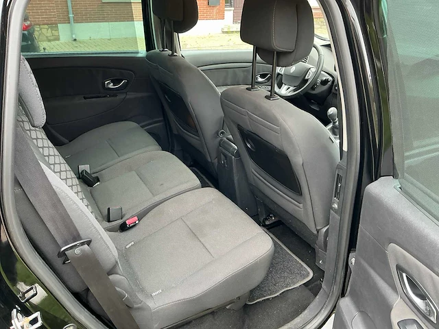 Renault megane scenic uit 2011 - afbeelding 24 van  69