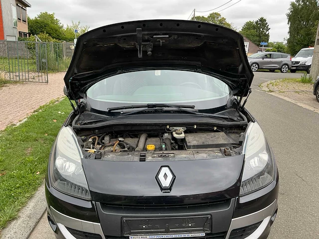 Renault megane scenic uit 2011 - afbeelding 32 van  69