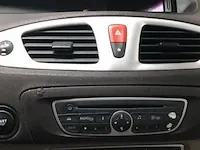 Renault megane scenic - afbeelding 2 van  26