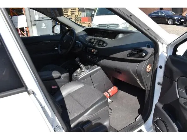 Renault megane scenic - afbeelding 17 van  34