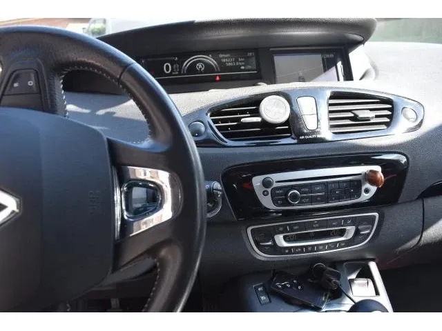 Renault megane scenic - afbeelding 22 van  34
