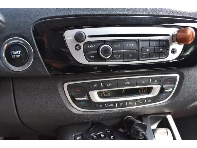 Renault megane scenic - afbeelding 23 van  34