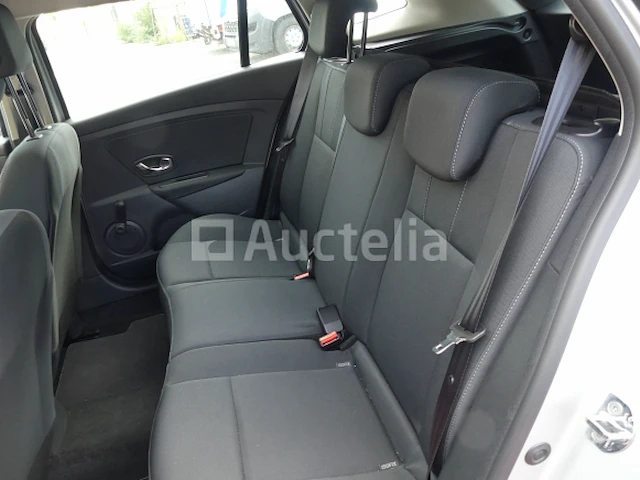 Renault megane stationwagen (2012-11.926 km) - vin vf1kz1a0748073924 - afbeelding 2 van  28