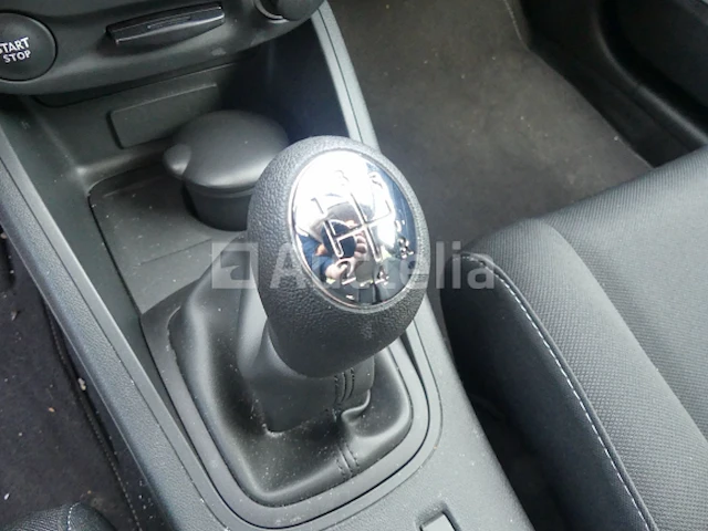 Renault megane stationwagen (2012-11.926 km) - vin vf1kz1a0748073924 - afbeelding 11 van  28