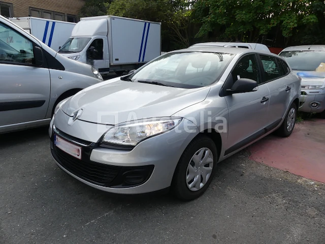 Renault megane stationwagen (2012-11.926 km) - vin vf1kz1a0748073924 - afbeelding 1 van  28