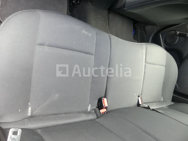 Renault megane stationwagen (2012-18.182 km) - vin vf1kz1a074873936 - afbeelding 3 van  33