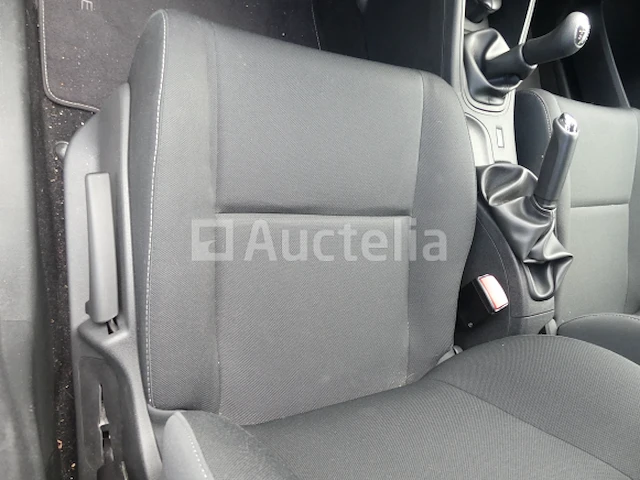 Renault megane stationwagen (2012-18.182 km) - vin vf1kz1a074873936 - afbeelding 7 van  33