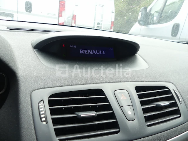 Renault megane stationwagen (2012-18.182 km) - vin vf1kz1a074873936 - afbeelding 11 van  33