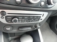 Renault megane stationwagen (2012-18.182 km) - vin vf1kz1a074873936 - afbeelding 15 van  33
