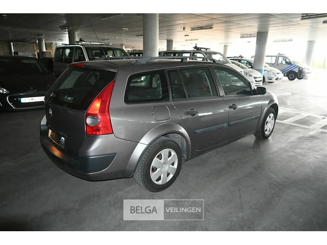 Renault megane stationwagen - afbeelding 18 van  22