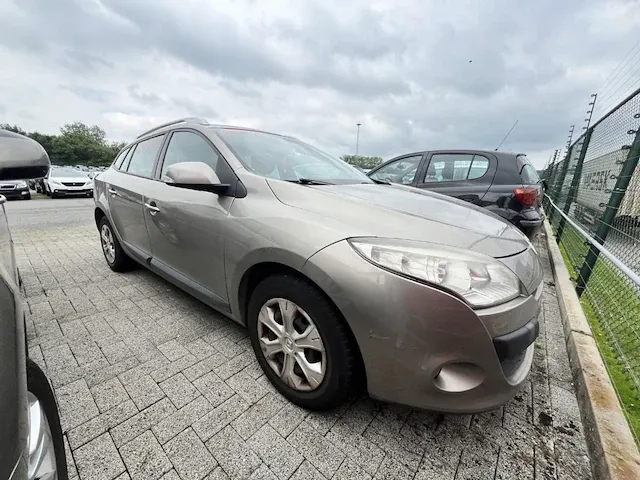 Renault megane sw iii megane sw 1.5 dci dynamique fap 110, 2009 - afbeelding 12 van  30