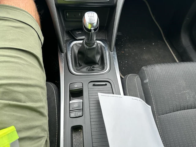 Renault megane sw megane sw 1.33 tce intens gpf 140, 2019 - afbeelding 4 van  24