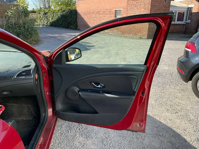 Renault megane uit 2013 - afbeelding 15 van  54