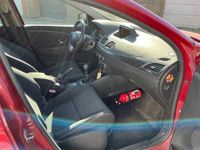 Renault megane uit 2013 - afbeelding 17 van  54