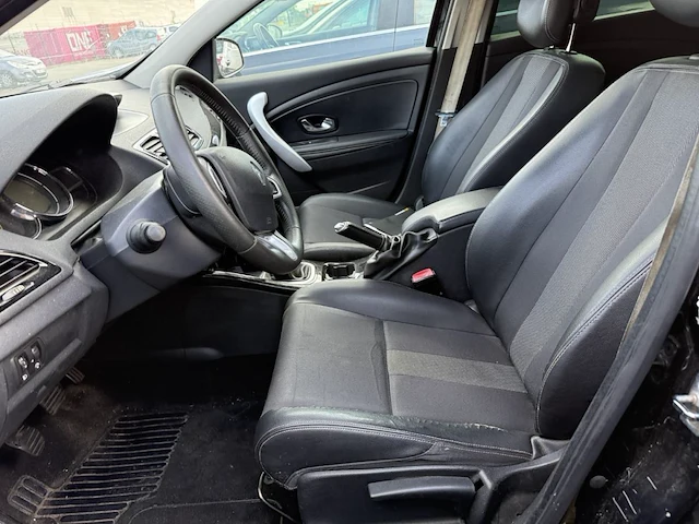 Renault megane,2011 - afbeelding 31 van  31