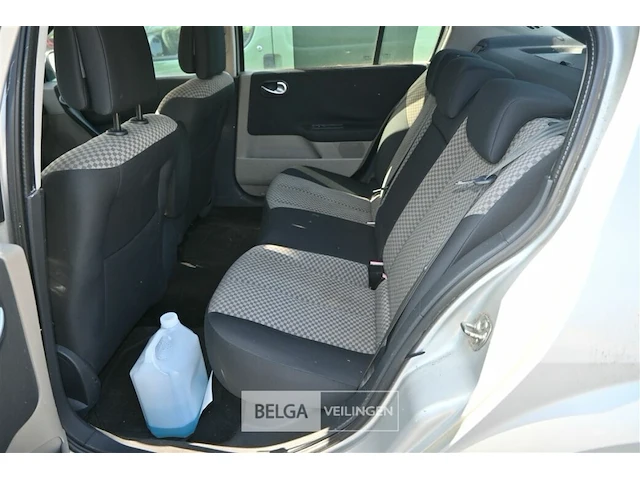 Renault megane - afbeelding 8 van  14