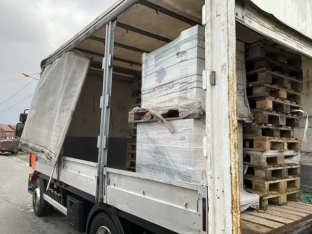 Renault midlum vrachtwagen - afbeelding 21 van  39
