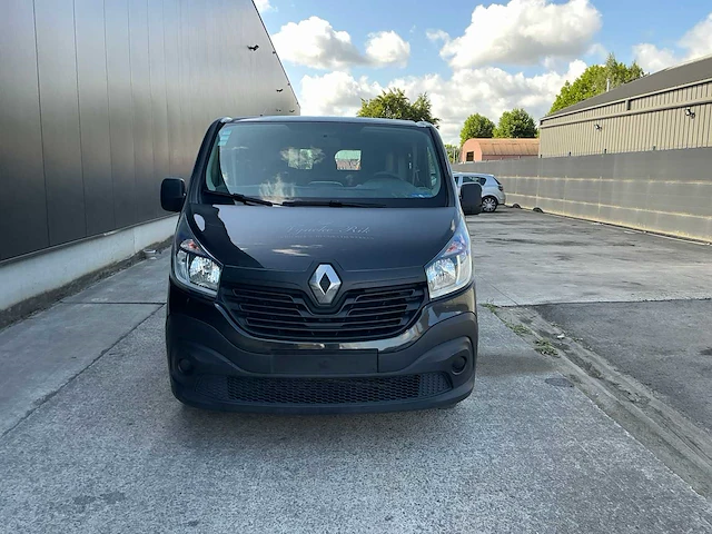 Renault traffic lichte vrachtwagen - afbeelding 8 van  15