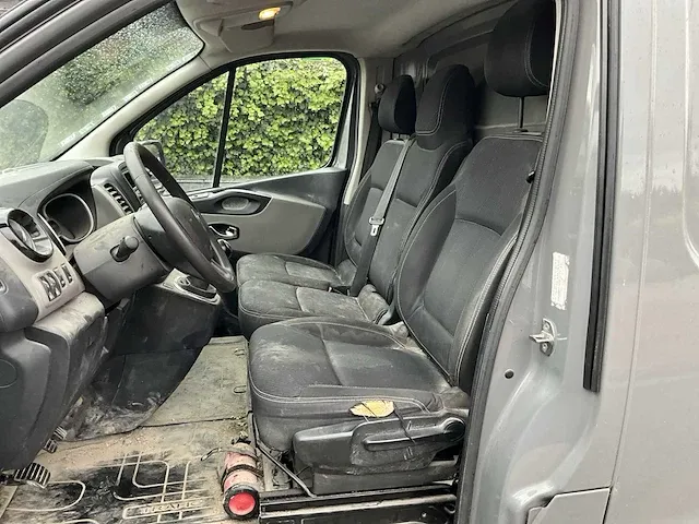 Renault trafic bedrijfswagen - afbeelding 29 van  30
