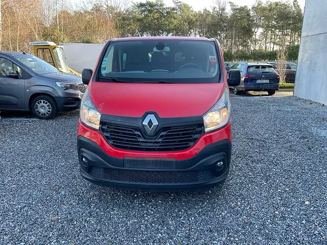 Renault trafic lichte vrachtwagen - afbeelding 23 van  33