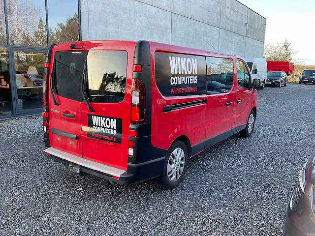 Renault trafic lichte vrachtwagen - afbeelding 31 van  33