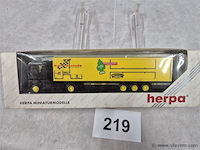 Renault truck - afbeelding 1 van  3