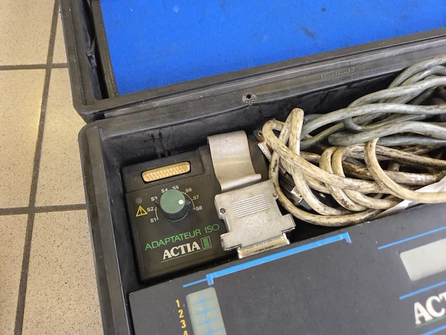 Renault uitleesapparaat xr25 - afbeelding 3 van  6