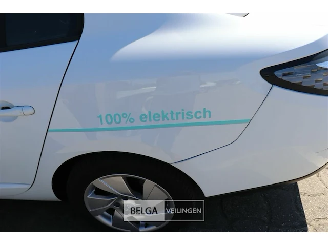 Renaulte fluence - afbeelding 9 van  15