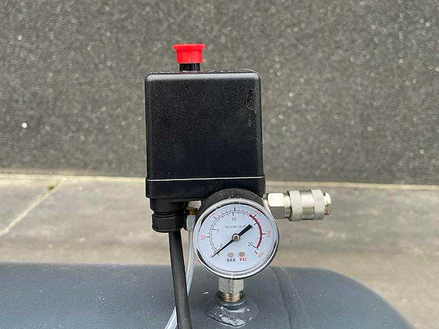 Renopower - bd10-500-12,5-t - piston compressor - 2024 - afbeelding 4 van  7
