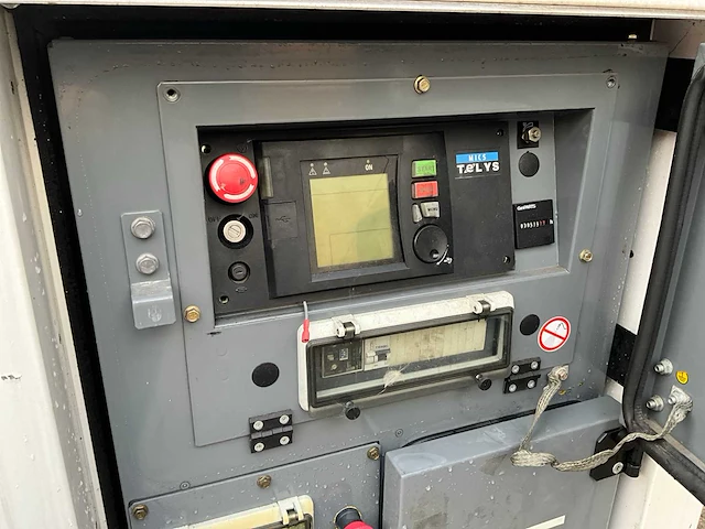 Rental power compact - r44 - stroomgenerator - 2014 - afbeelding 18 van  22