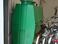 Reservoir voor vuile olie - afbeelding 1 van  5
